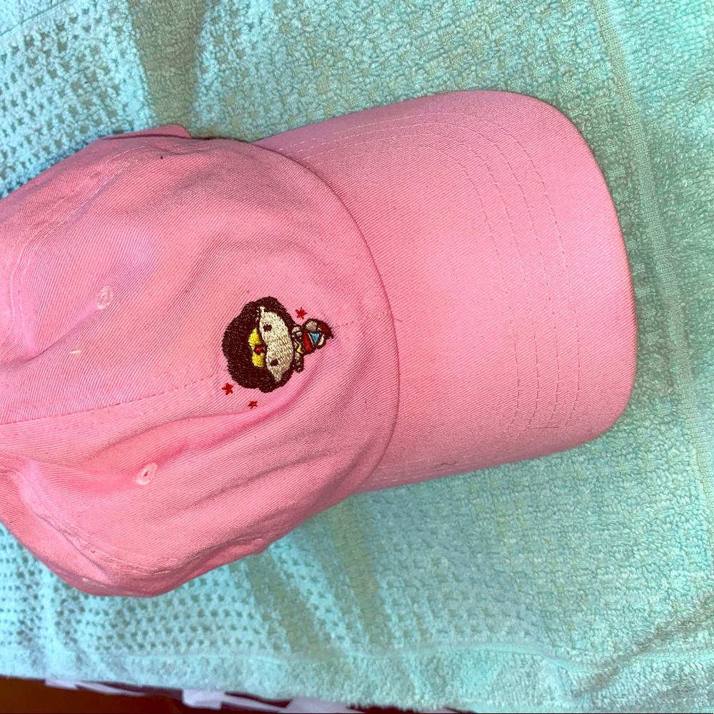 Wonder Woman hat